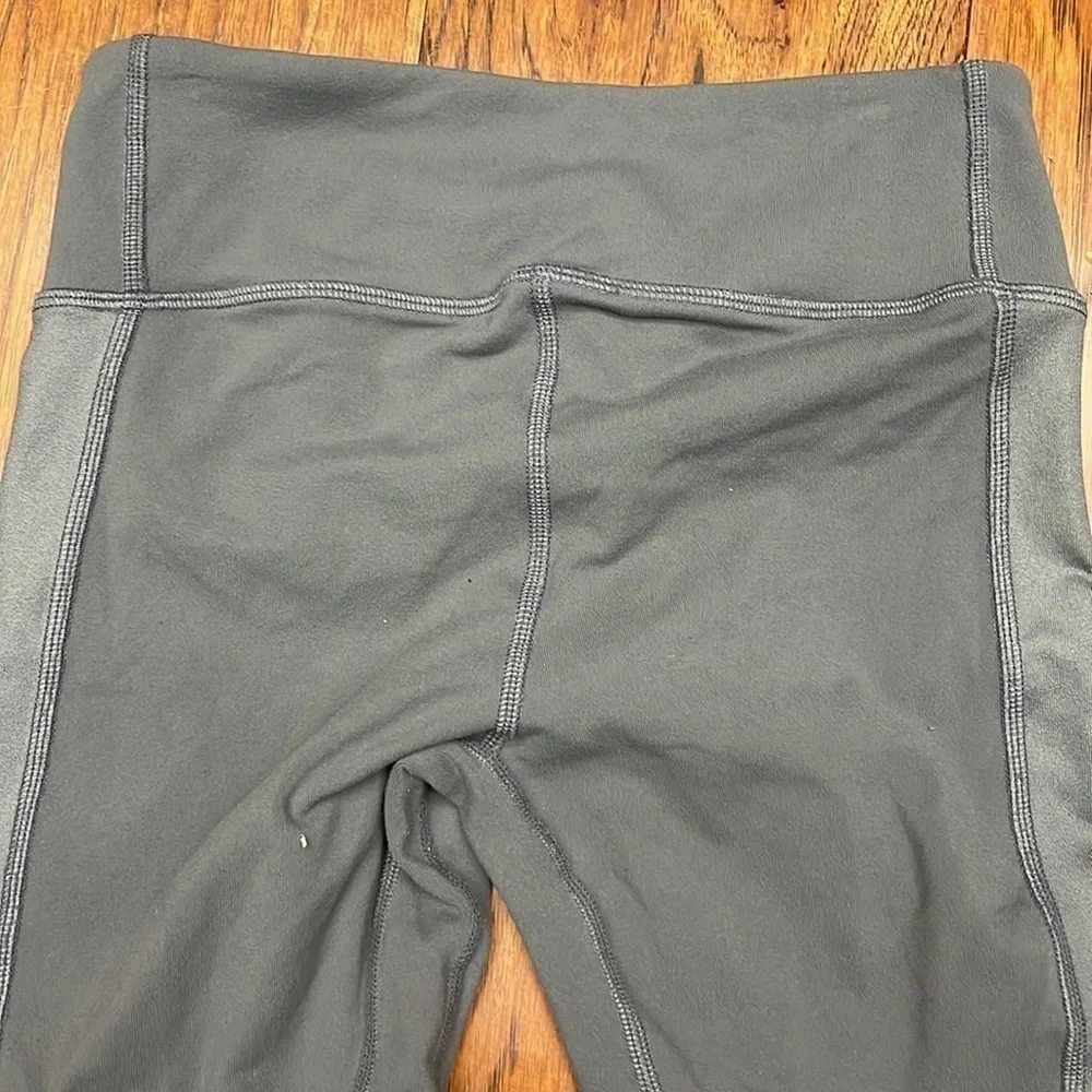 ALO Yoga great size